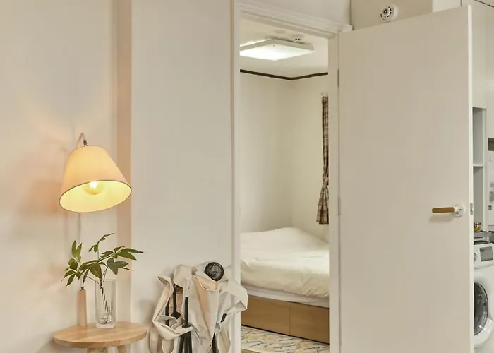 2bedroom House 10min From Stn #free Netflix #view Of Namsan #1pm Checkout *